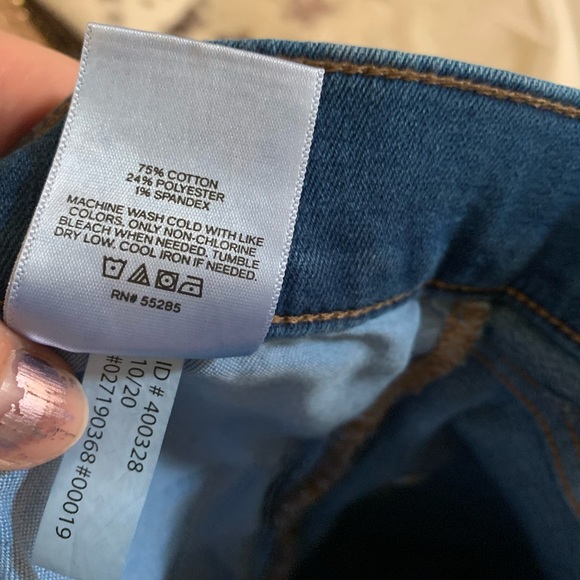 Express jean - Picture 3 of 4